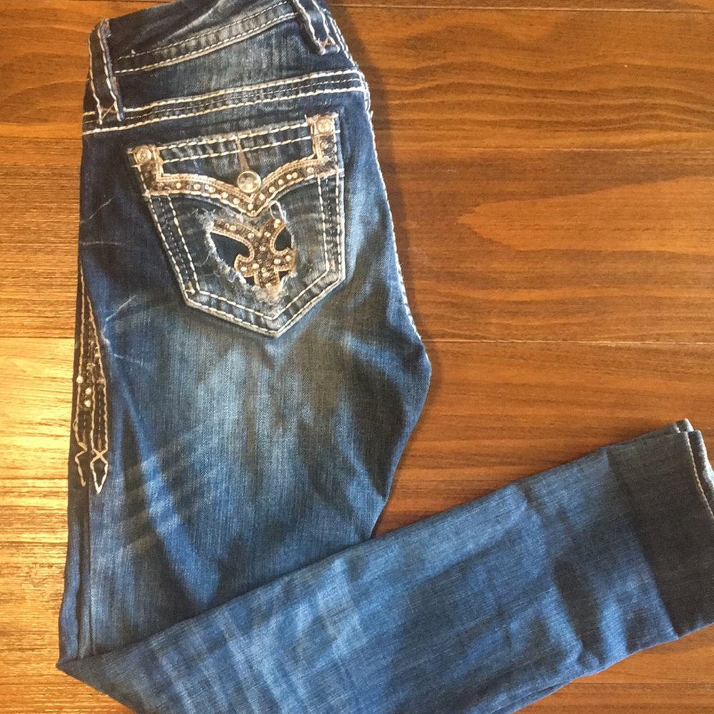 Women’s Rock Revival Jeans